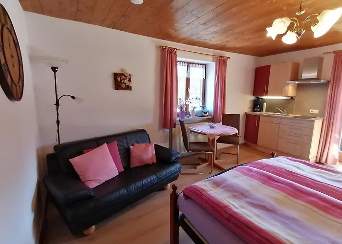 Appealing In With Balcony Apartment *